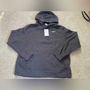 NWT Women’s Nike Team Club Pullover Hoodie CU1789-060 SIZE: XXL